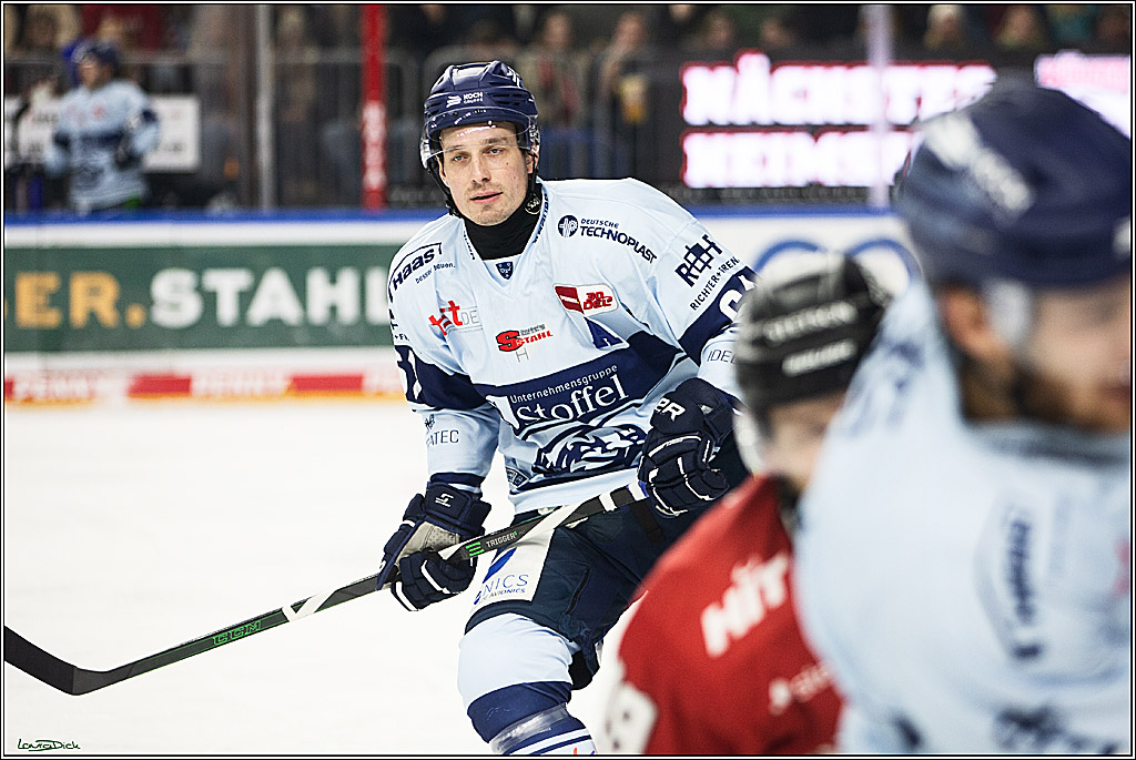 PENNY DEL; Koelner Haie- Straubing Tigers; Koeln, 15.12.2023