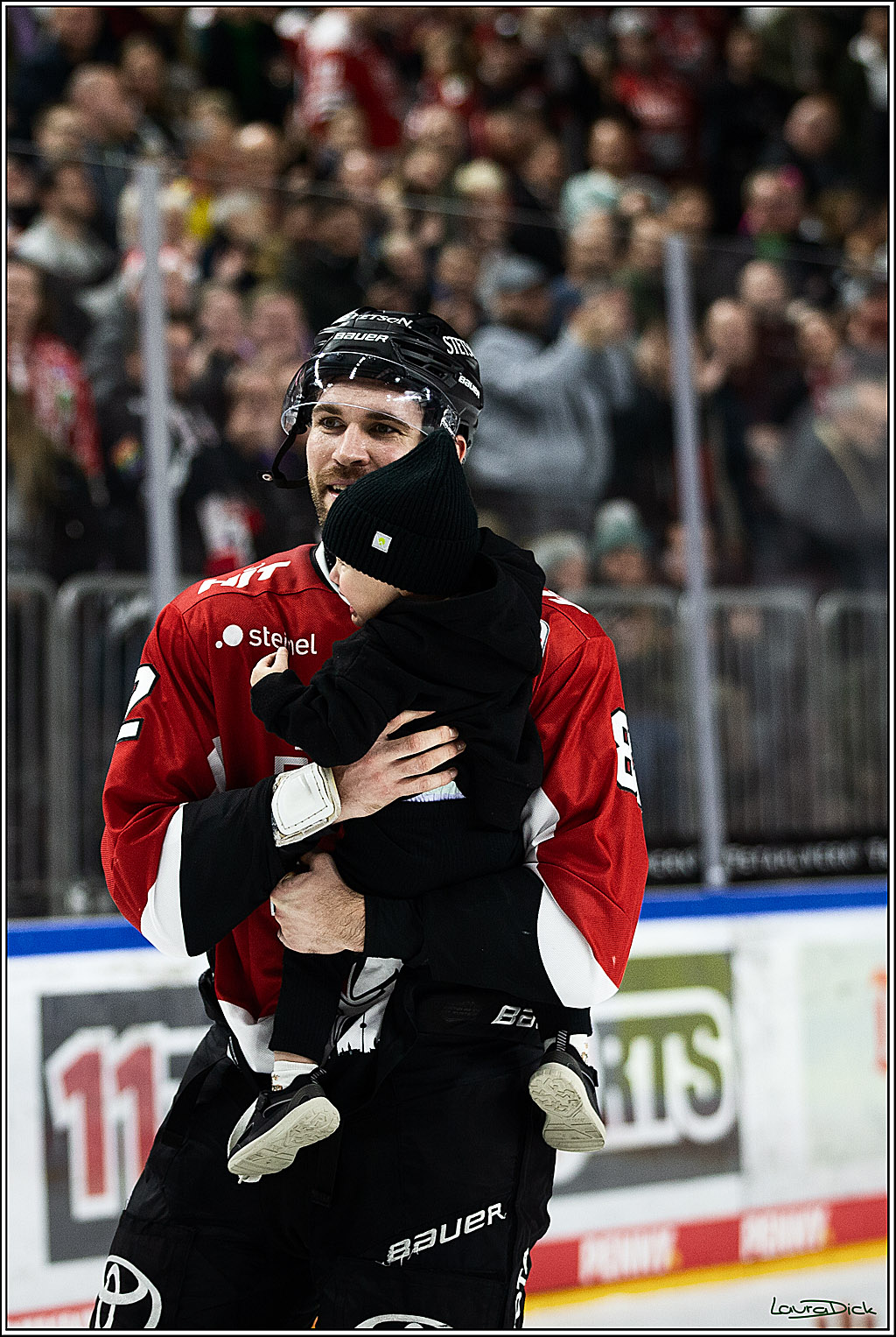PENNY DEL; Koelner Haie- Straubing Tigers; Koeln, 15.12.2023