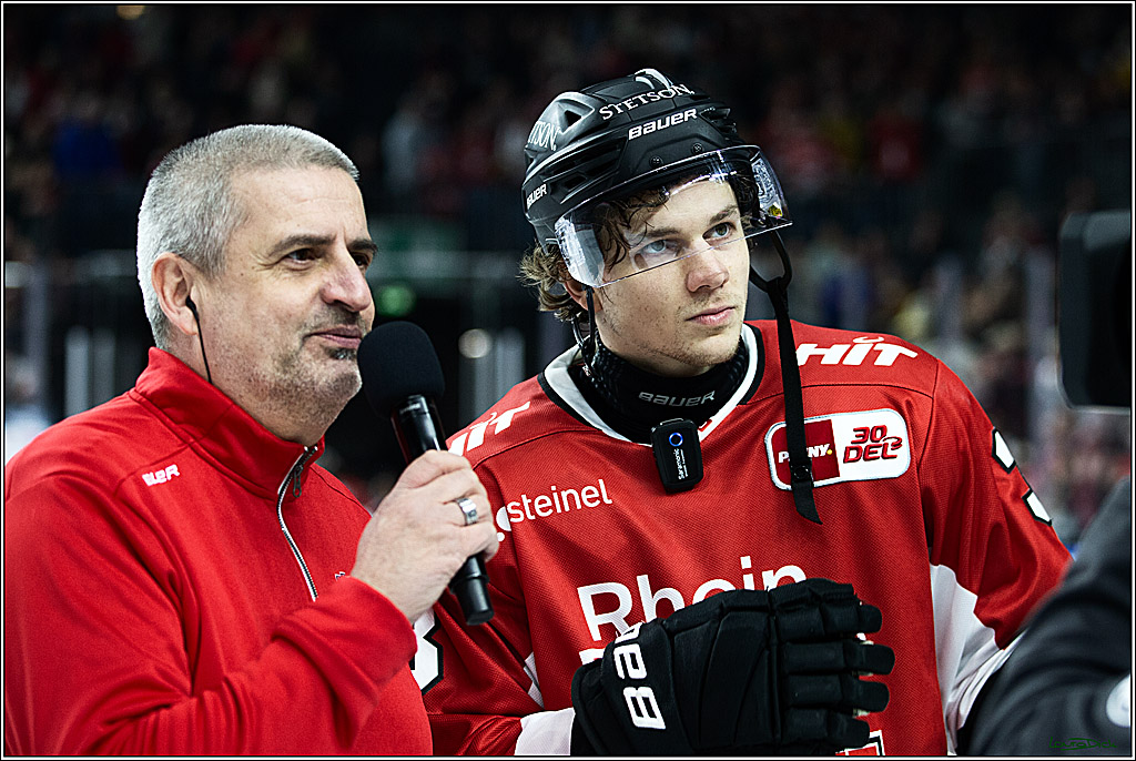 PENNY DEL; Koelner Haie- Straubing Tigers; Koeln, 15.12.2023