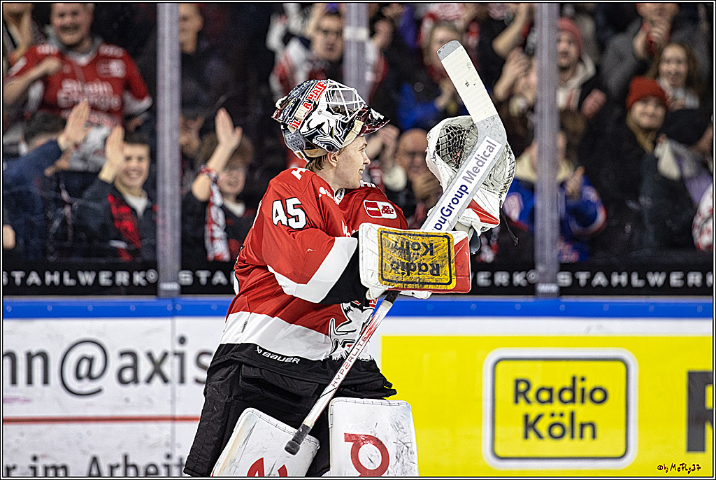 PENNY DEL 1. Koelner Haie - Straubing Tigers; Koeln, 15.12.2023