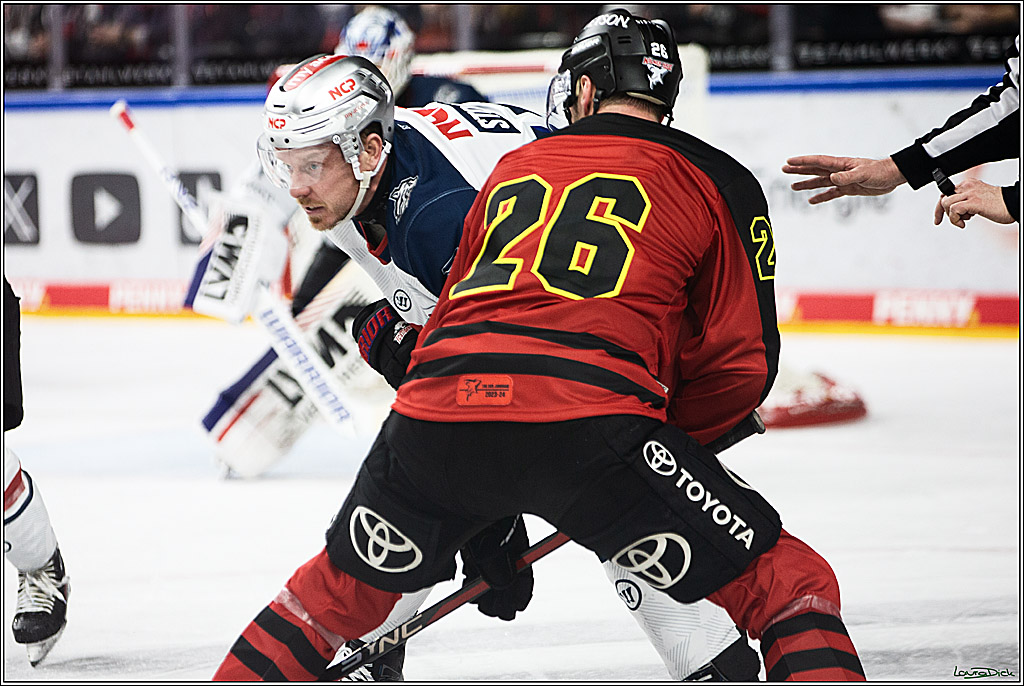 PENNY DEL; Koelner Haie- Nuernberger Ice Tigers; Koeln, 17.12.2023