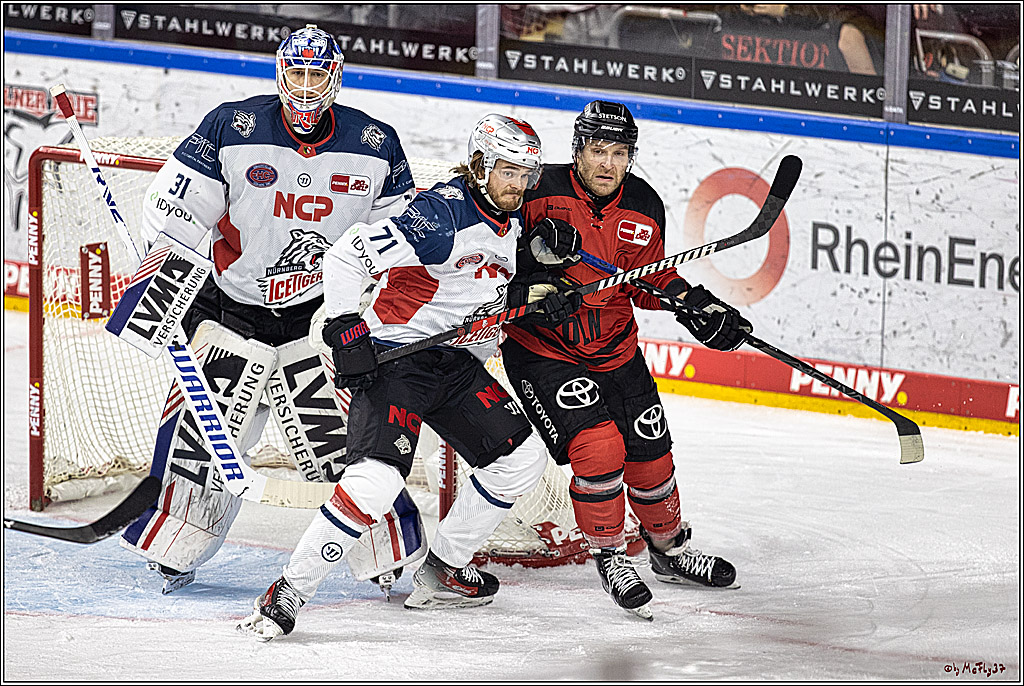 PENNY DEL 1. Koelner Haie - Nürnberg Ice Tigers; Koeln, 17.12.2023
