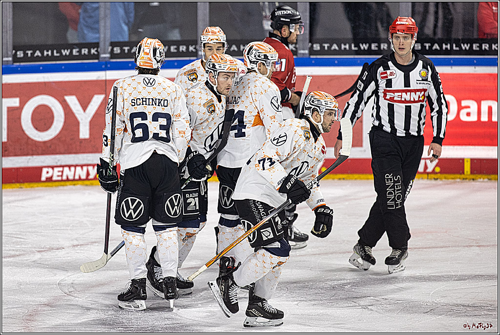 PENNY DEL 1. Kölner Haie - Grizzlys Wolfsburg; Köln, 21.12.2023