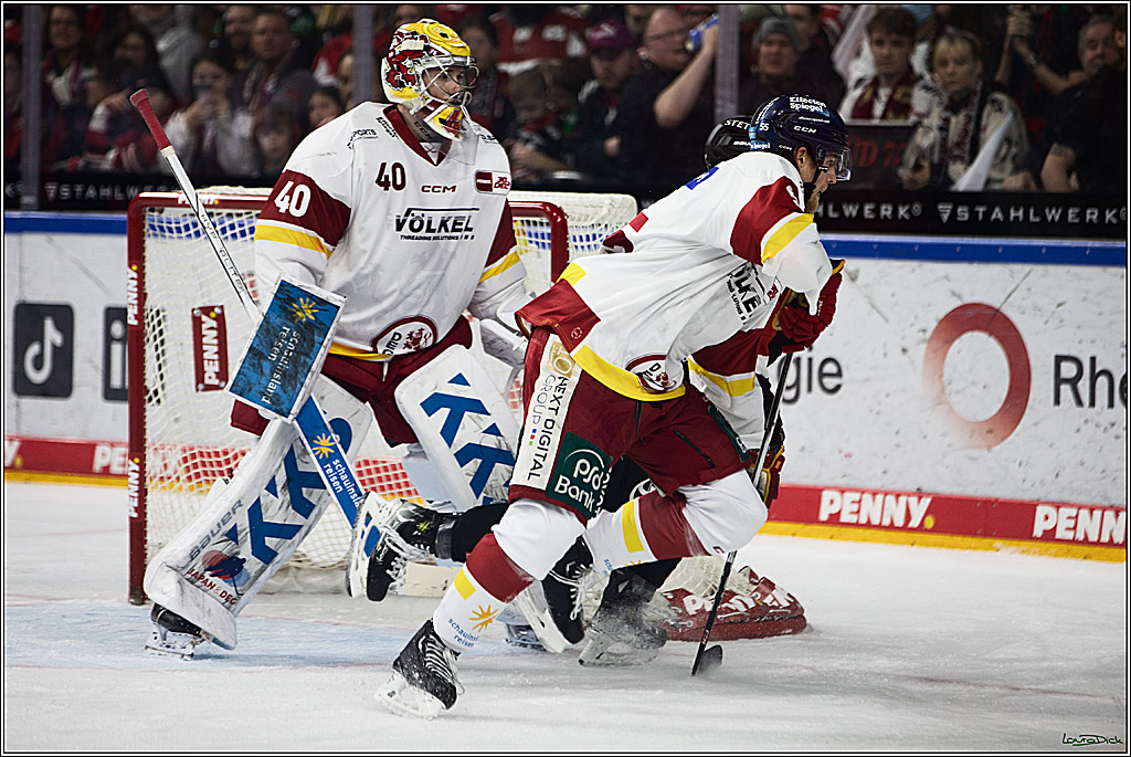 PENNY DEL; Koelner Haie- Duesseldorfer EG; Koeln, 28.12.2023