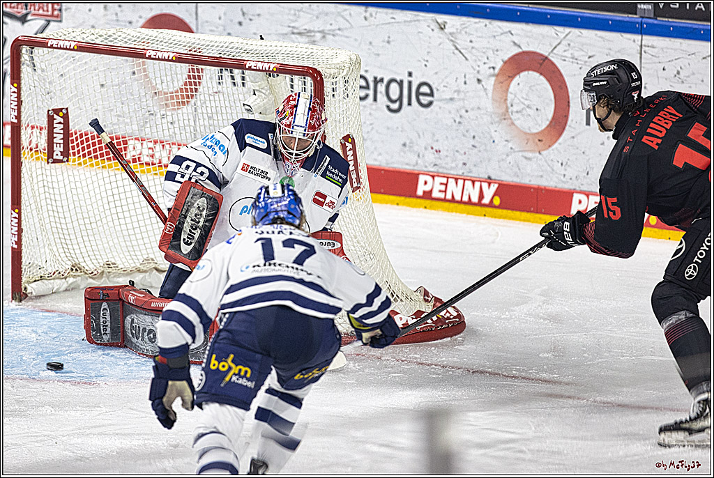 PENNY DEL 1: Kölner Haie -Iserlohn Roosters; Köln, 02.01.2024