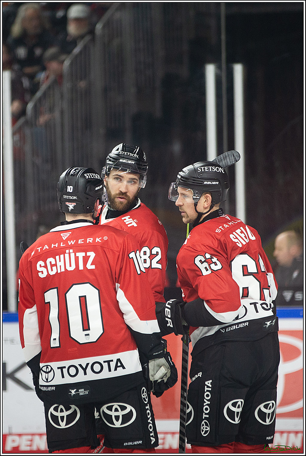 PENNY DEL; Koelner Haie- Fischtown Pinguins Bremerhaven; Koeln, 30.01.2024
