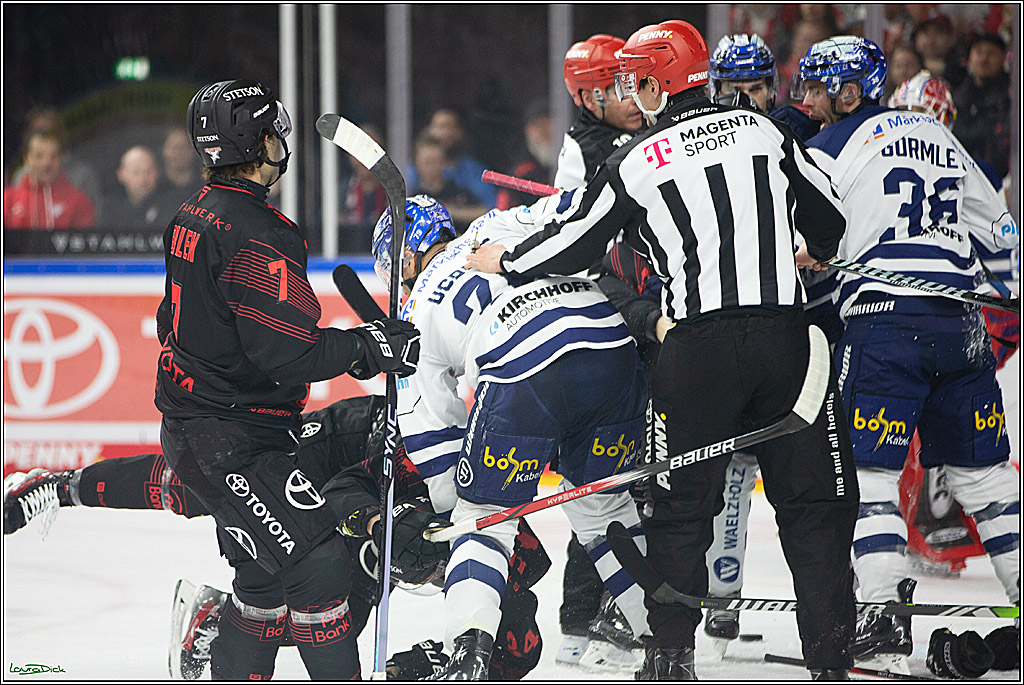 PENNY DEL; Koelner Haie- Iserlohn Roosters; Koeln, 13.02.2024