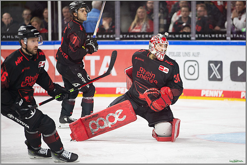 PENNY DEL; Koelner Haie- Iserlohn Roosters; Koeln, 13.02.2024