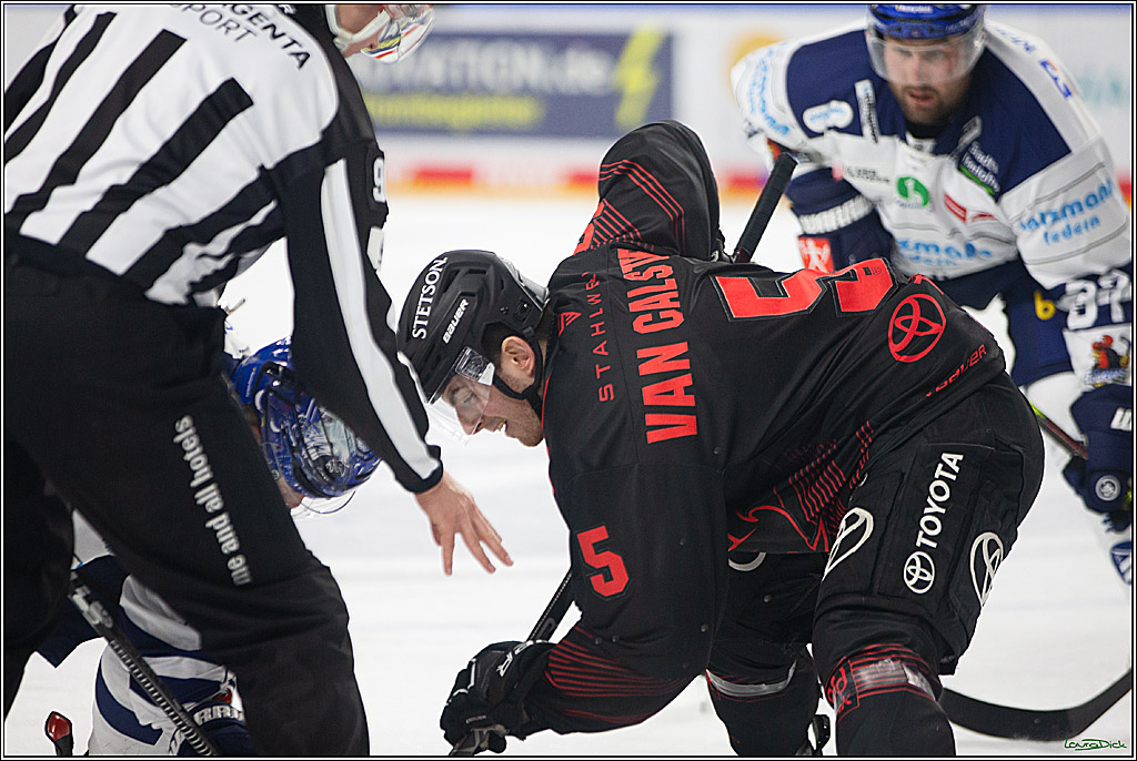 PENNY DEL; Koelner Haie- Iserlohn Roosters; Koeln, 13.02.2024