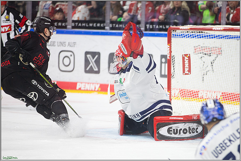 PENNY DEL; Koelner Haie- Iserlohn Roosters; Koeln, 13.02.2024