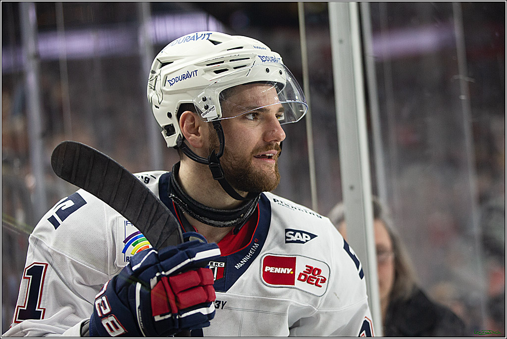 PENNY DEL; Koelner Haie- Adler Mannheim; Koeln, 08.03.2024