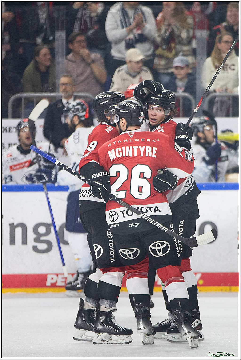 PENNY DEL; Koelner Haie- ERC Ingolstadt; Koeln, 13.03.2024