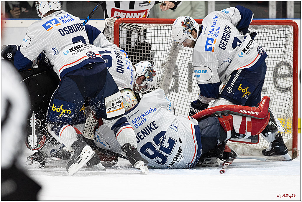 Testspiel Kölner Haie - Iserlohn Roosters 5-4 n.O.TCA; Köln, 13.09.2024