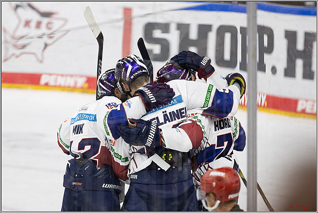 PENNY DEL 1; Kölner Haie - Eisbären Berlin; Köln, 20.09.2024