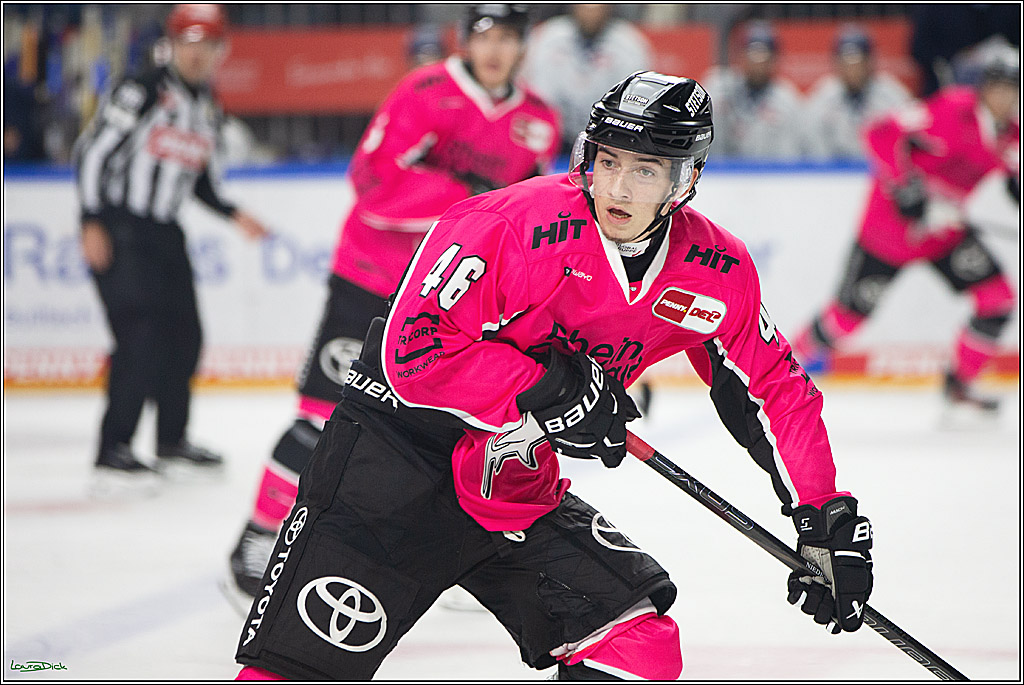 PENNY DEL; Koelner Haie- Staubing Tigers; Koeln, 03.10.2024