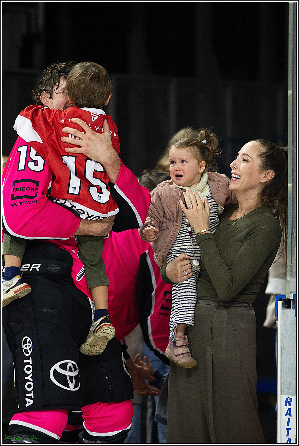 PENNY DEL; Koelner Haie- Staubing Tigers; Koeln, 03.10.2024