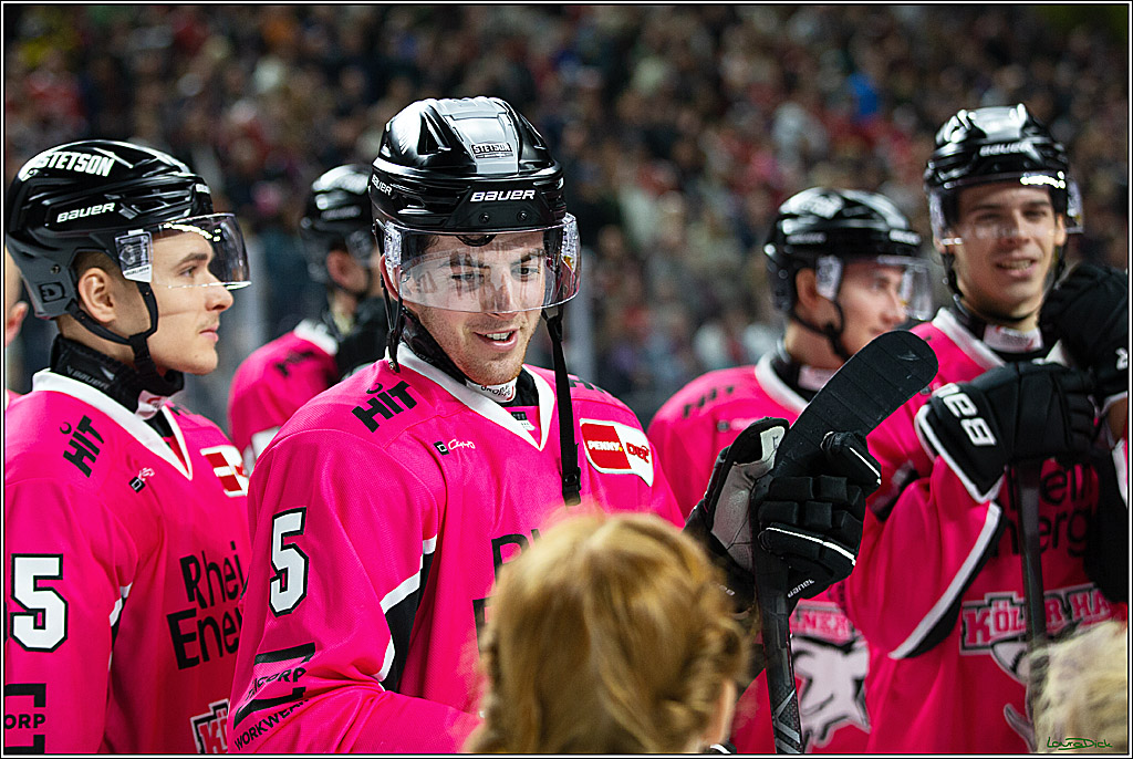 PENNY DEL; Koelner Haie- Staubing Tigers; Koeln, 03.10.2024