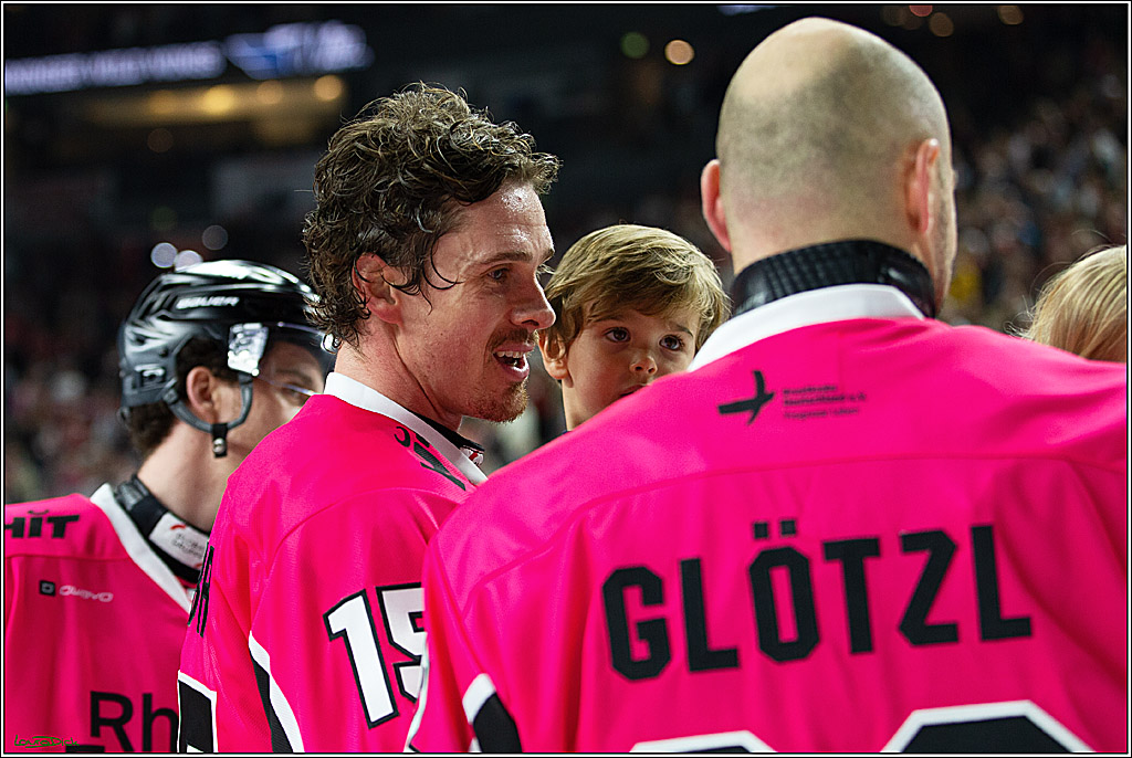 PENNY DEL; Koelner Haie- Staubing Tigers; Koeln, 03.10.2024