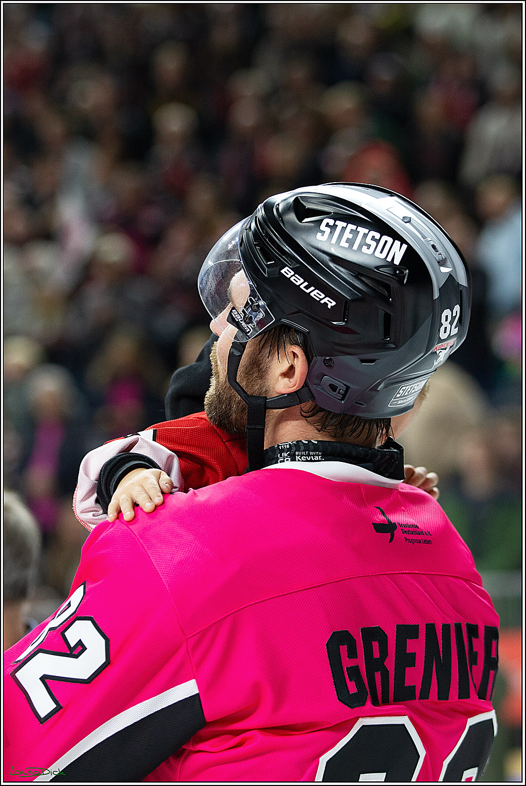 PENNY DEL; Koelner Haie- Staubing Tigers; Koeln, 03.10.2024