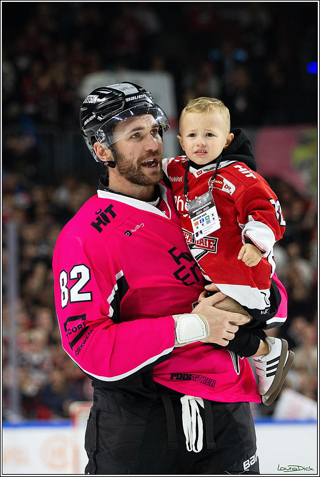 PENNY DEL; Koelner Haie- Staubing Tigers; Koeln, 03.10.2024