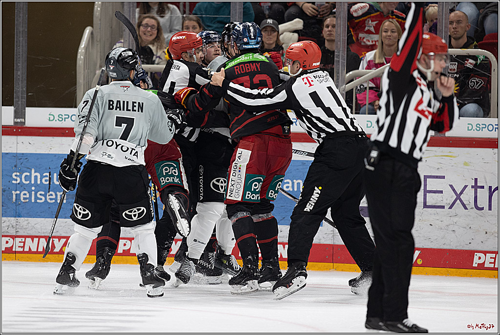 PENNY DEL 1; Düsseldorfer EG - Kölner Haie; Düsseldorf, 18.10.2024