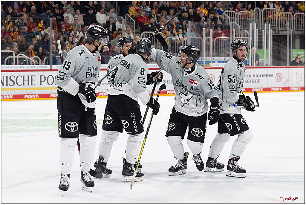 PENNY DEL 1; Düsseldorfer EG - Kölner Haie; Düsseldorf, 18.10.2024