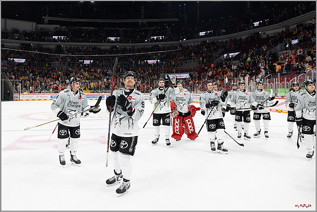 PENNY DEL 1; Düsseldorfer EG - Kölner Haie; Düsseldorf, 18.10.2024