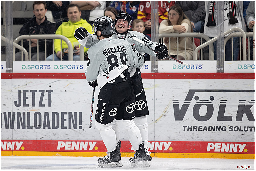 PENNY DEL 1; Düsseldorfer EG - Kölner Haie; Düsseldorf, 18.10.2024