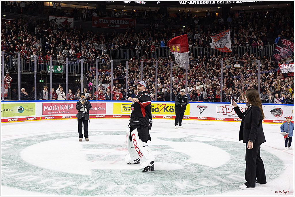 PENNY DEL 1; Kölner Haie - Grizzlys Wolfsburg; Köln, 27.10.2024