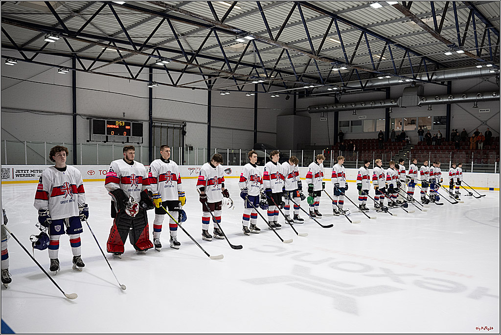 Freundschaftsspiel Junghaie U17 - Nationalmannschaft GRB U18; Köln, 18.12.2024