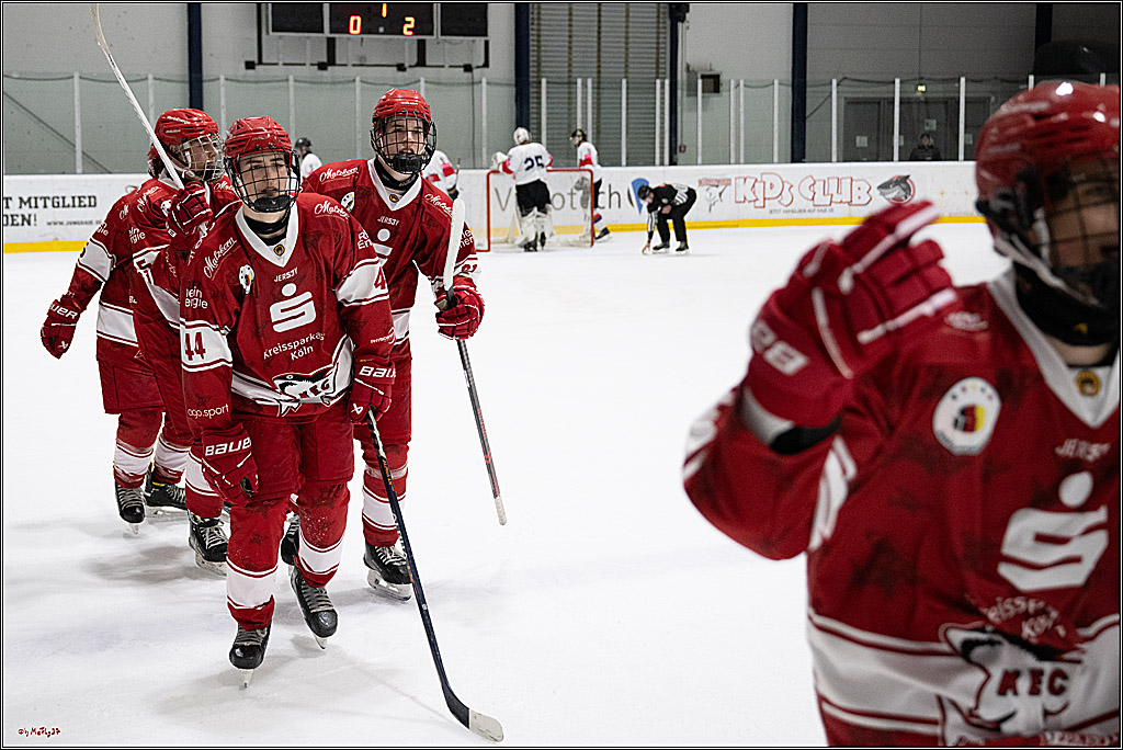 Freundschaftsspiel Junghaie U17 - Nationalmannschaft GRB U18; Köln, 18.12.2024