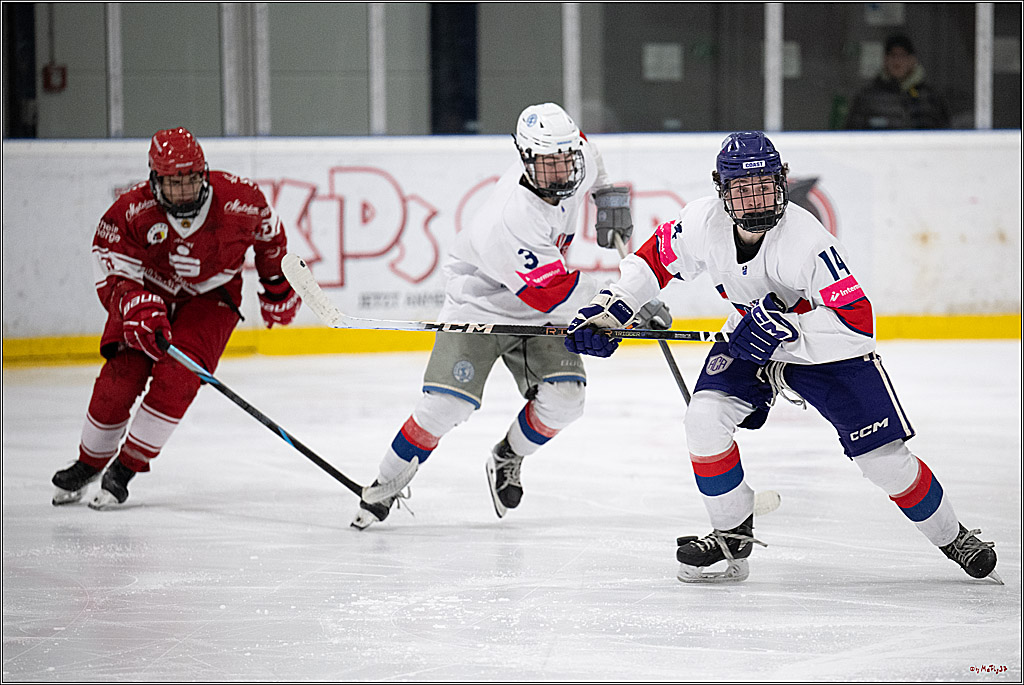 Freundschaftsspiel Junghaie U17 - Nationalmannschaft GRB U18; Köln, 18.12.2024