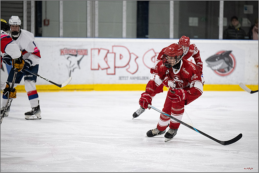 Freundschaftsspiel Junghaie U17 - Nationalmannschaft GRB U18; Köln, 18.12.2024