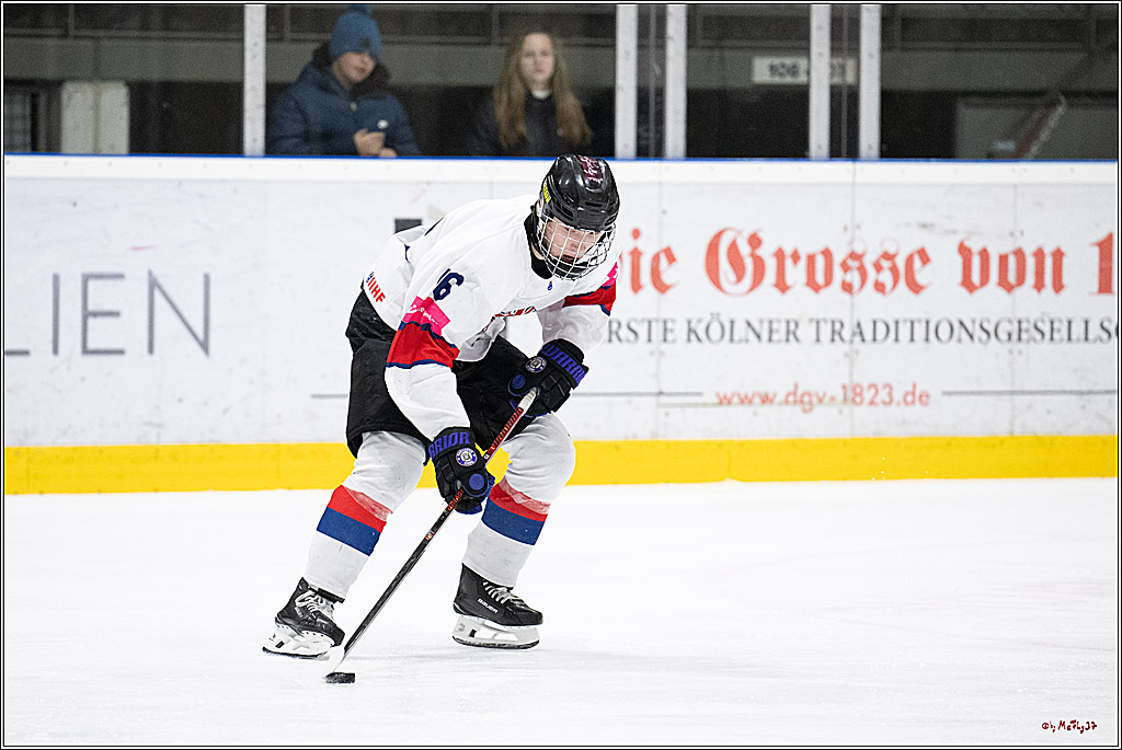 Freundschaftsspiel Junghaie U17 - Nationalmannschaft GRB U18; Köln, 18.12.2024