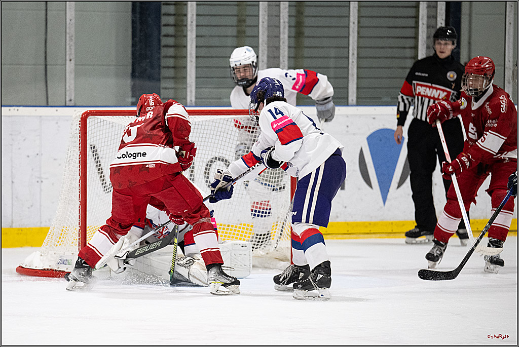 Freundschaftsspiel Junghaie U17 - Nationalmannschaft GRB U18; Köln, 18.12.2024