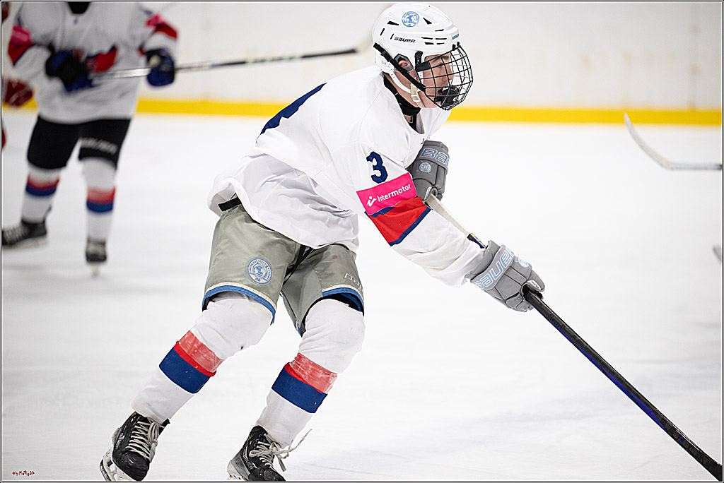 Freundschaftsspiel Junghaie U17 - Nationalmannschaft GRB U18; Köln, 18.12.2024