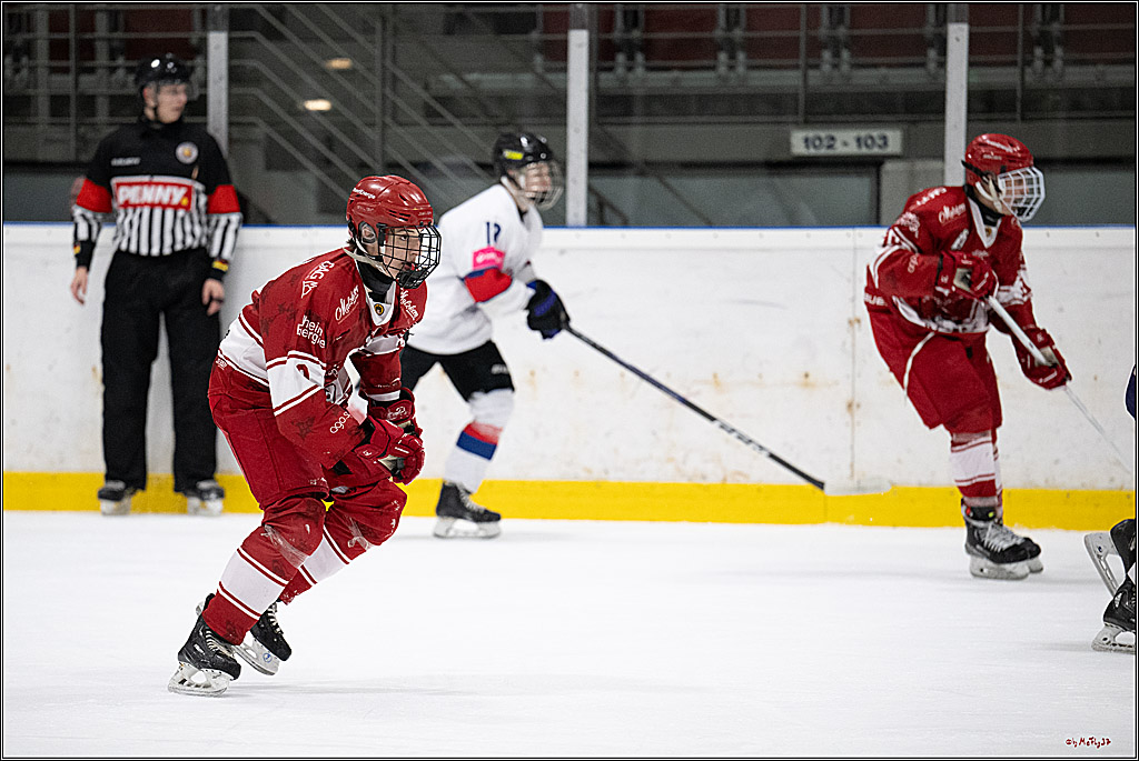 Freundschaftsspiel Junghaie U17 - Nationalmannschaft GRB U18; Köln, 18.12.2024