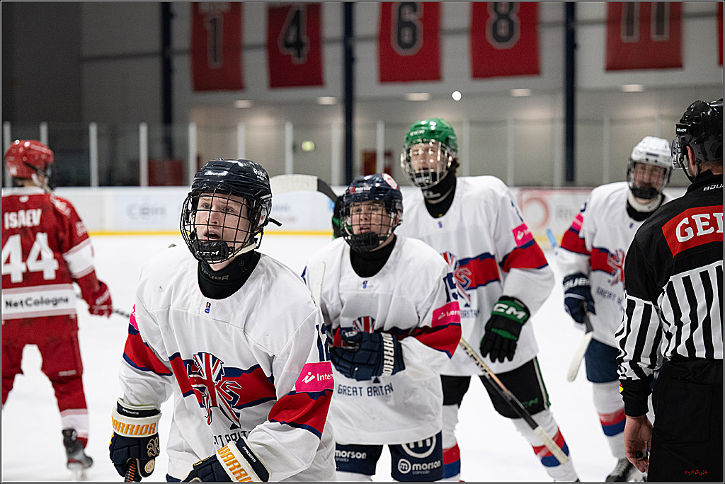Freundschaftsspiel Junghaie U17 - Nationalmannschaft GRB U18; Köln, 18.12.2024