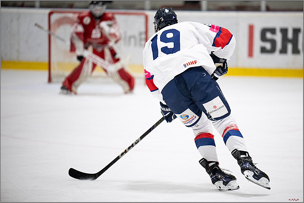 Freundschaftsspiel Junghaie U17 - Nationalmannschaft GRB U18; Köln, 18.12.2024
