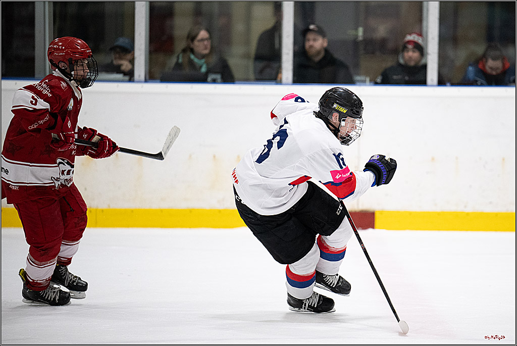 Freundschaftsspiel Junghaie U17 - Nationalmannschaft GRB U18; Köln, 18.12.2024