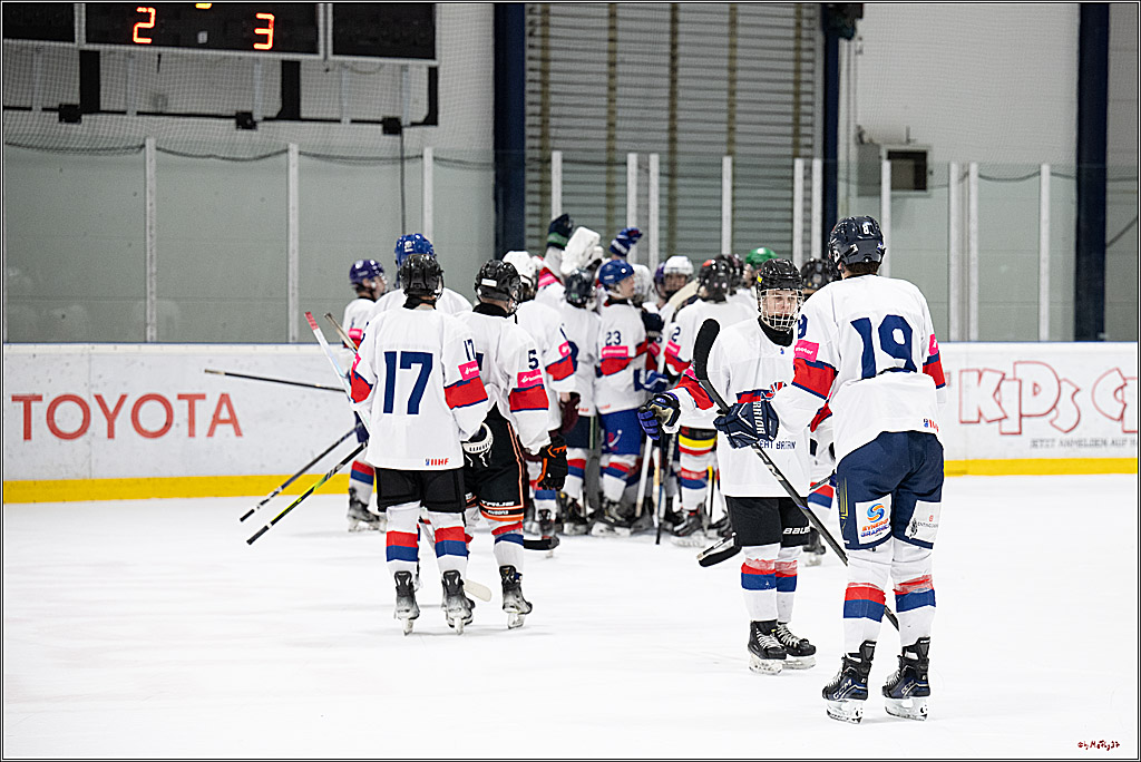 Freundschaftsspiel Junghaie U17 - Nationalmannschaft GRB U18; Köln, 18.12.2024