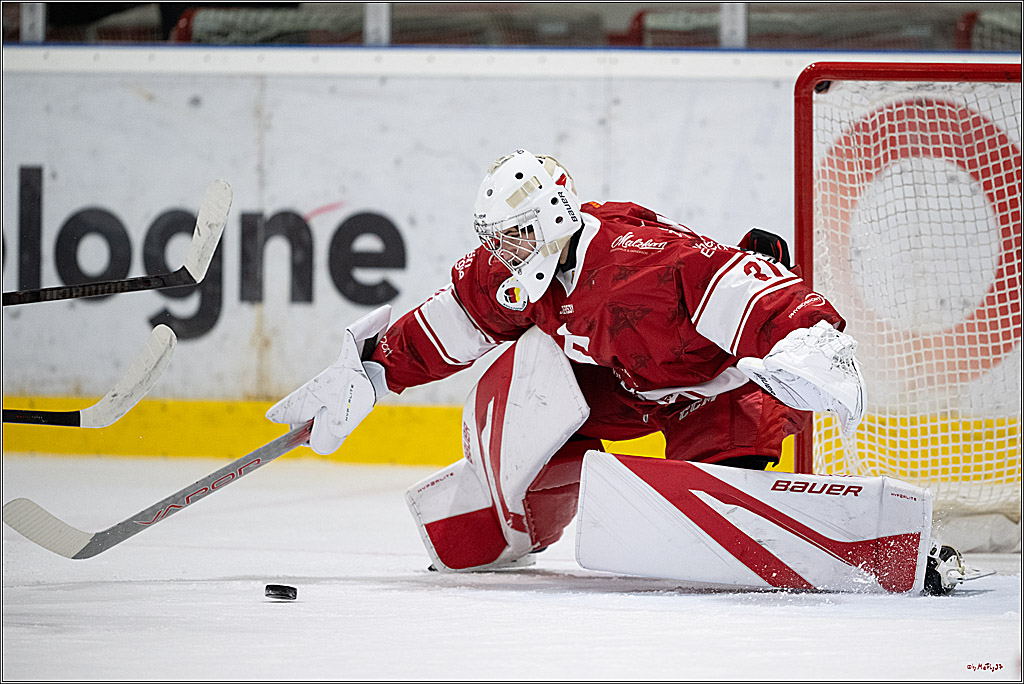 Freundschaftsspiel Junghaie U17 - Nationalmannschaft GRB U18; Köln, 18.12.2024
