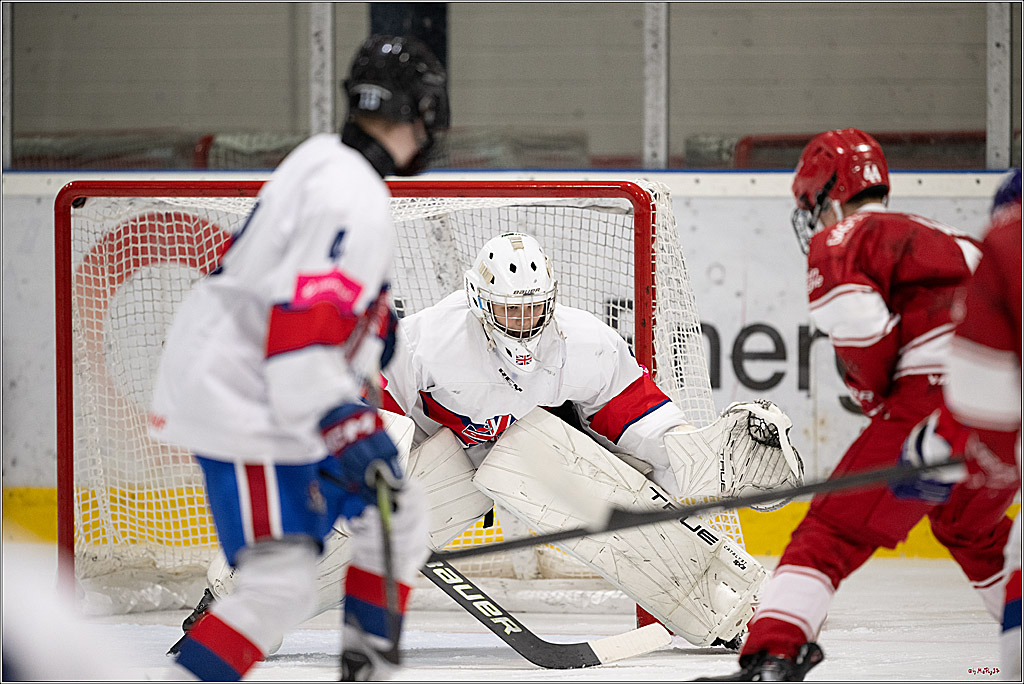 Freundschaftsspiel Junghaie U17 - Nationalmannschaft GRB U18; Köln, 18.12.2024