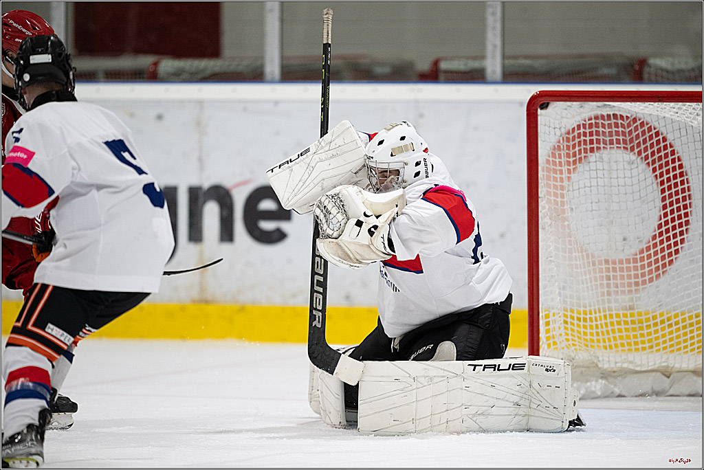 Freundschaftsspiel Junghaie U17 - Nationalmannschaft GRB U18; Köln, 18.12.2024