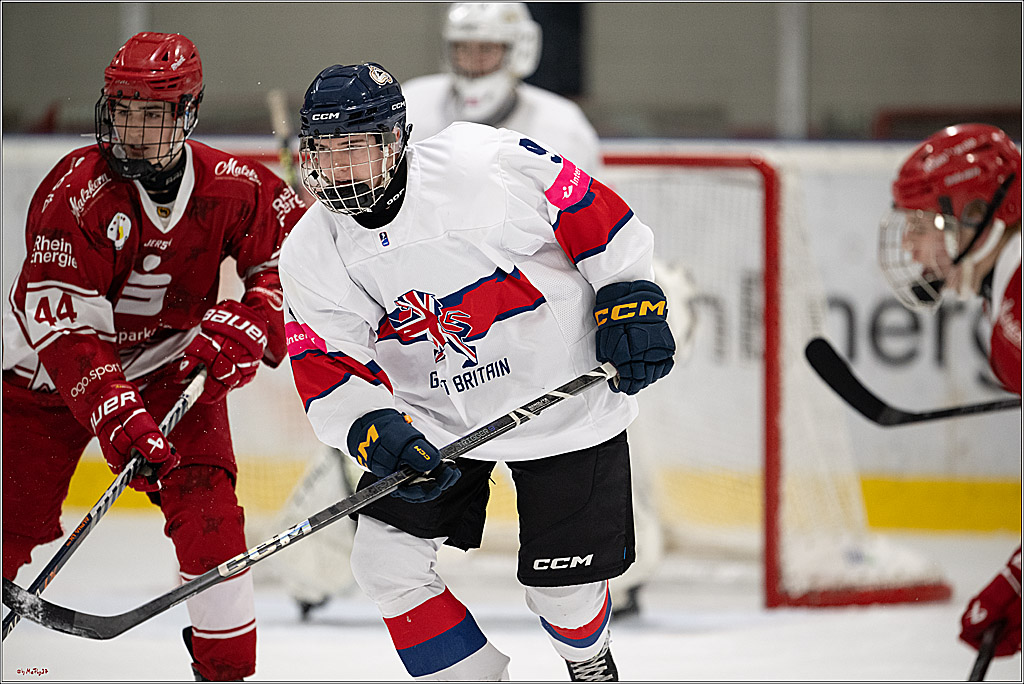 Freundschaftsspiel Junghaie U17 - Nationalmannschaft GRB U18; Köln, 18.12.2024