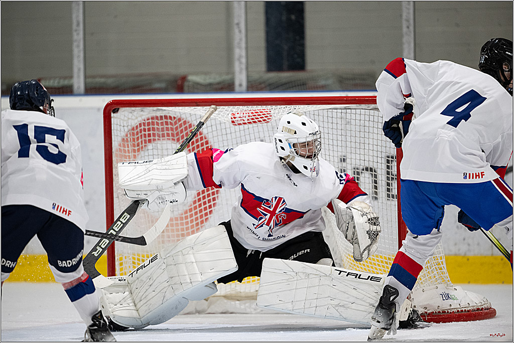 Freundschaftsspiel Junghaie U17 - Nationalmannschaft GRB U18; Köln, 18.12.2024