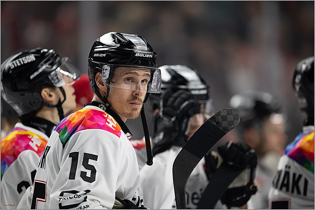 PENNY DEL 1; Kölner Haie - Grizzlys Wolfsburg; Köln, 10.01.2025