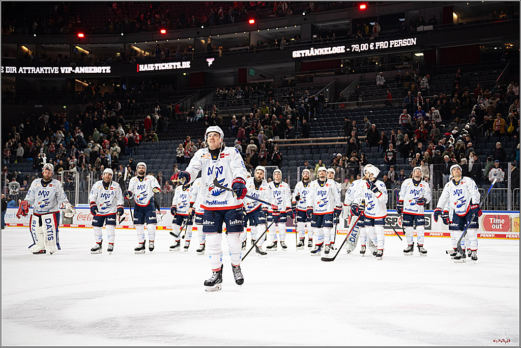 PENNY DEL 1; Kölner Haie - Adler Mannheim; Köln, 02.02.2025