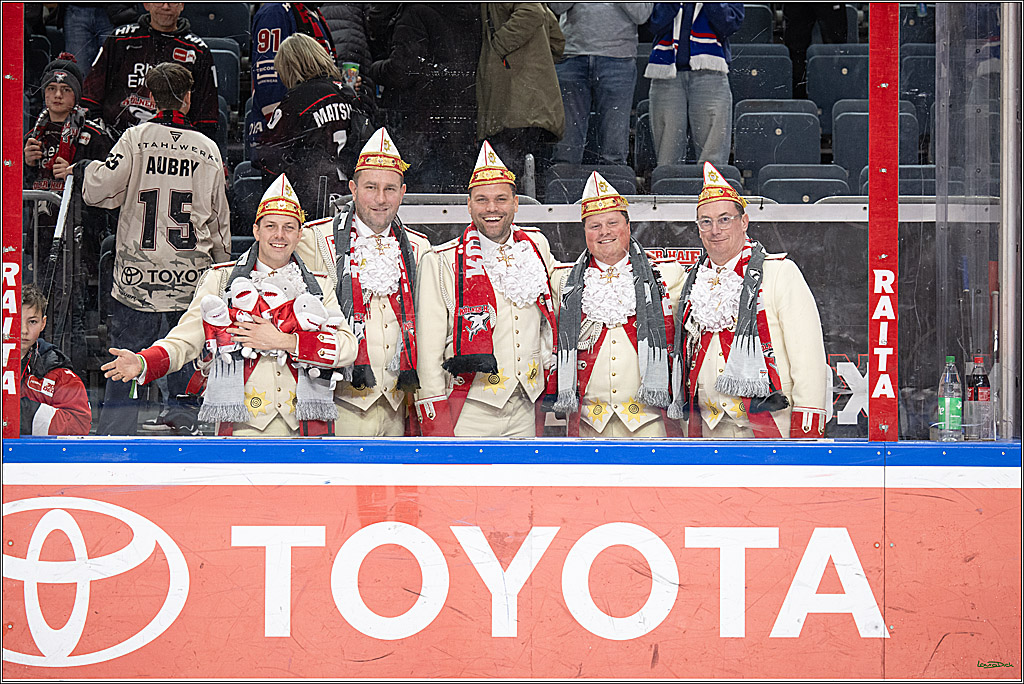PENNY DEL; Koelner Haie-Adler Mannheim; Koeln, 02.02.2025