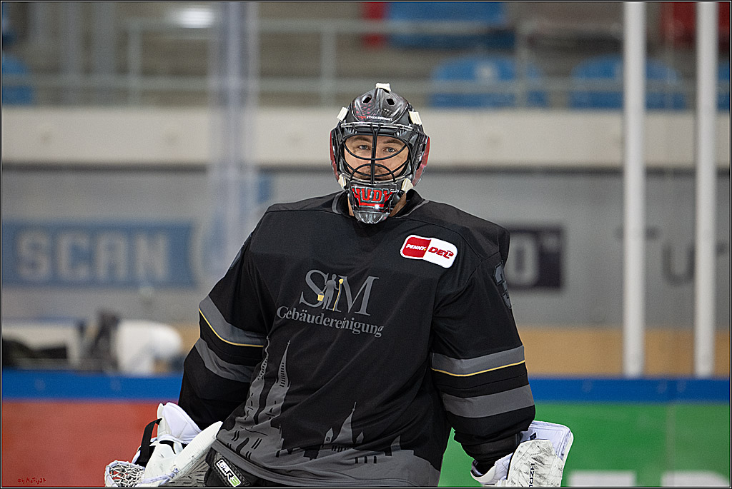 PENNY DEL 1 - Playoff Viertelfinale; Fischtown Pinguins Bremerhaven - Kölner Haie; Bremerhaven, 16.03.2025